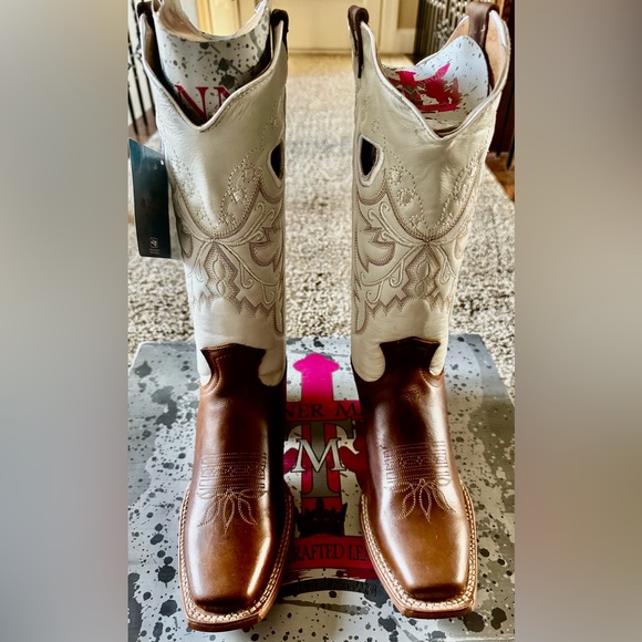 Tanner Mark Dirt Road Diva Cowboy Boots - Picture 4 of 11